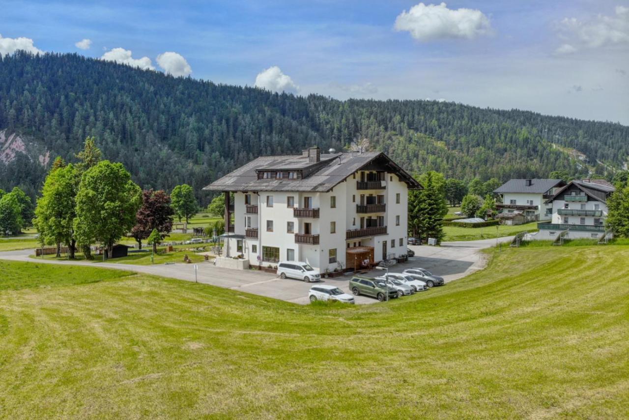 Hotel Stierer Ramsau am Dachstein Buitenkant foto